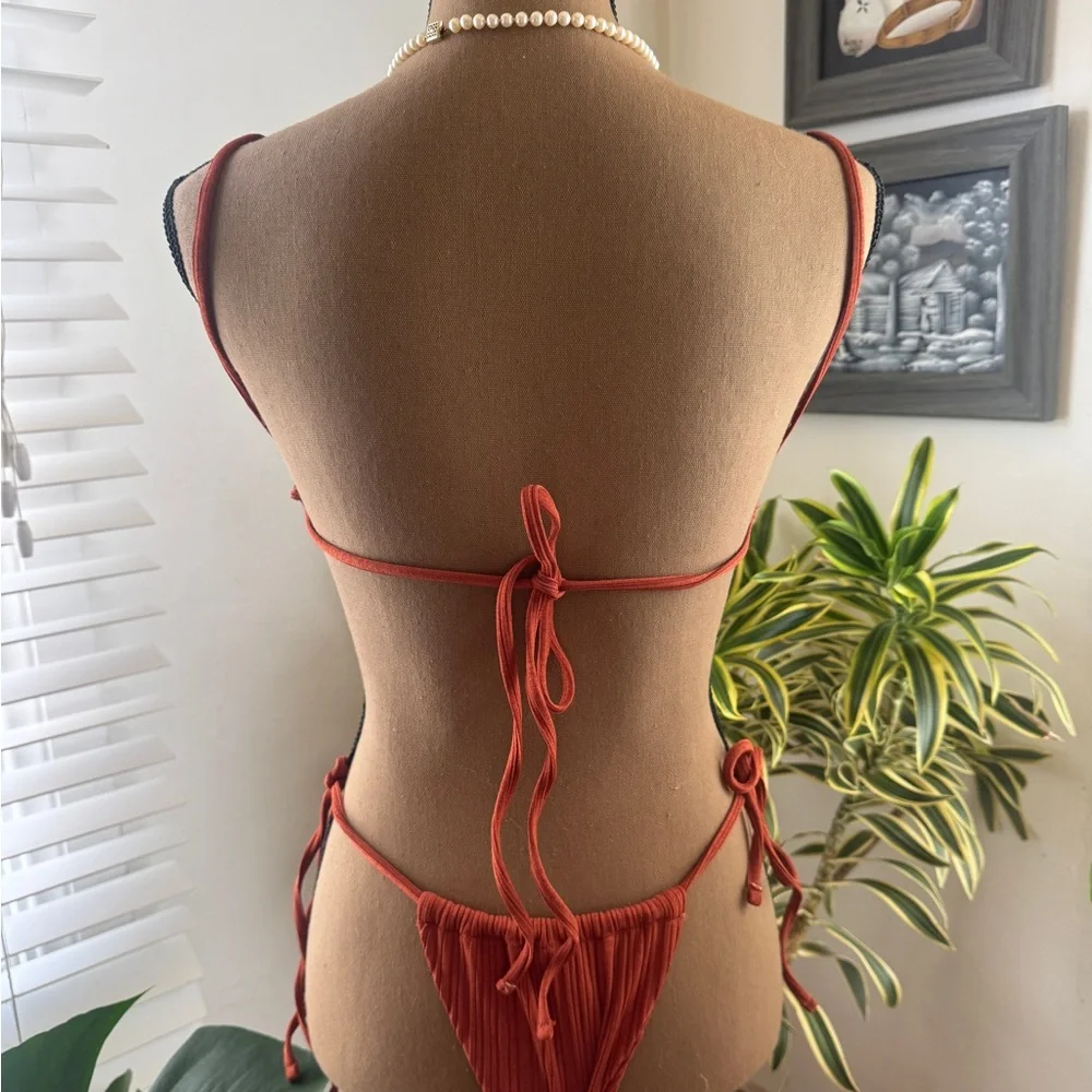 SHEIN Rust Bikini Set - Picture 3 of 5